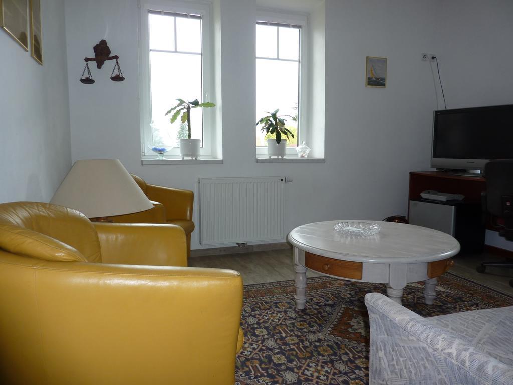 B&B En Mini-Camping Pension Kidafo Libun Экстерьер фото