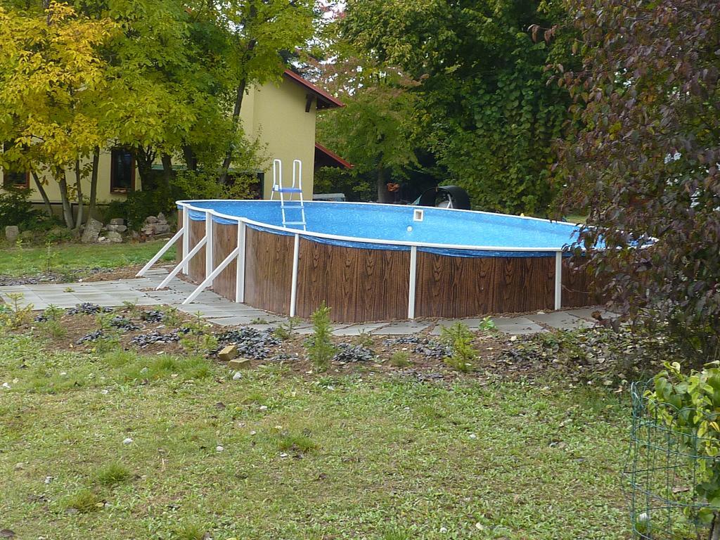 B&B En Mini-Camping Pension Kidafo Libun Экстерьер фото